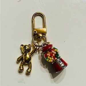 Gold Teddy Bear & Mini Gumball Machine Bag Char